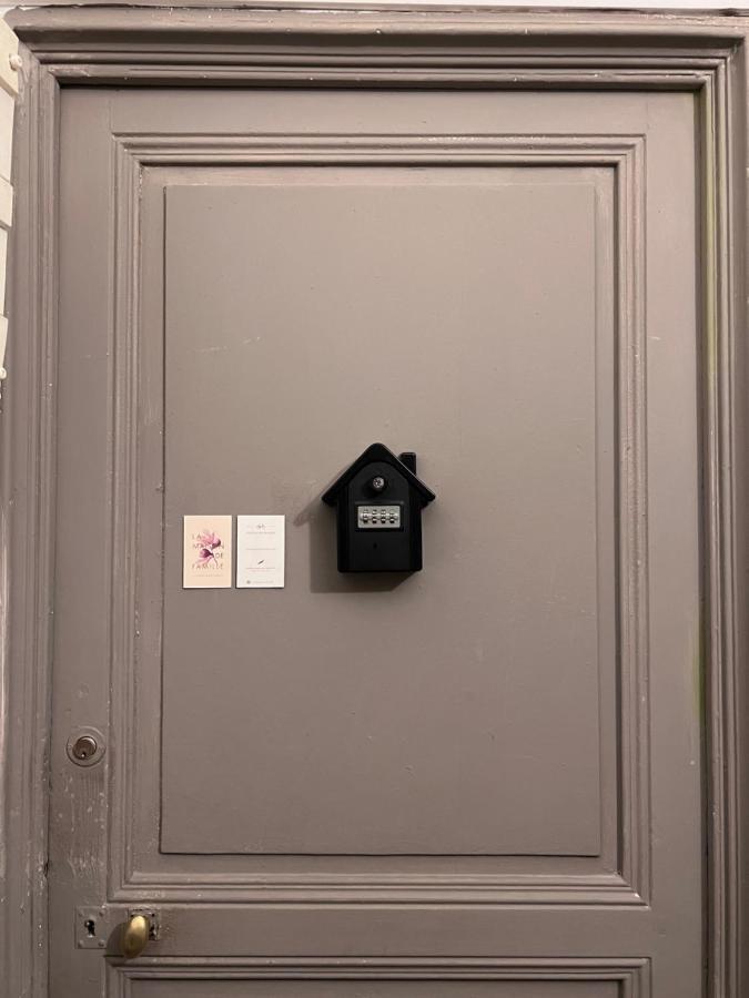 L'Appartement Du Cafe De L'Horloge La Ciotat Buitenkant foto
