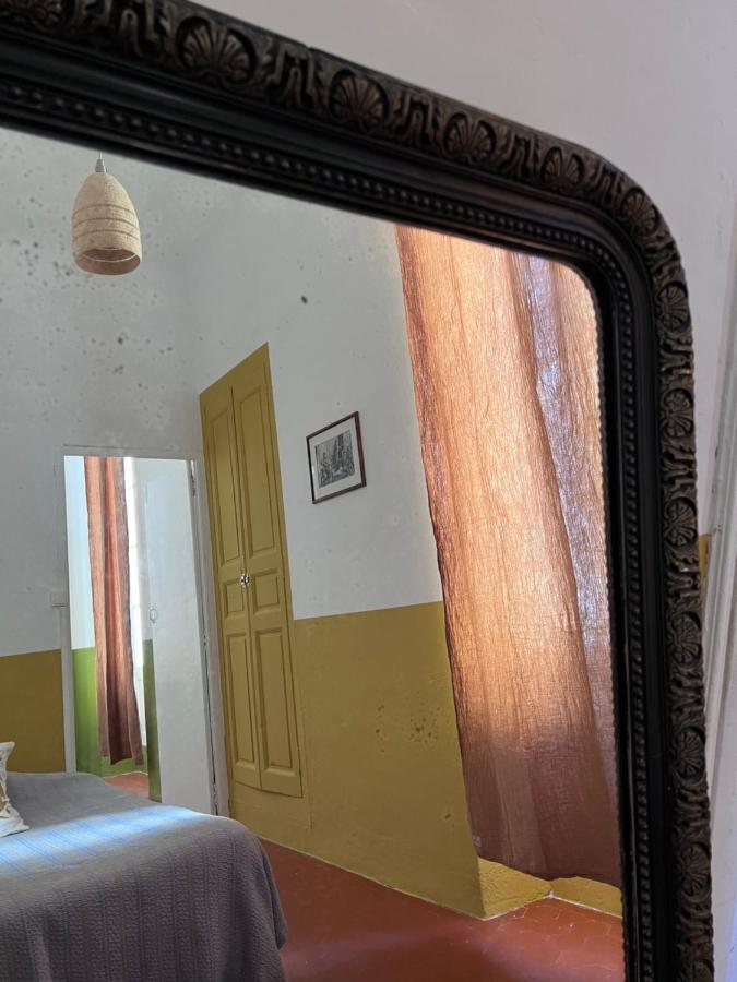 L'Appartement Du Cafe De L'Horloge La Ciotat Buitenkant foto