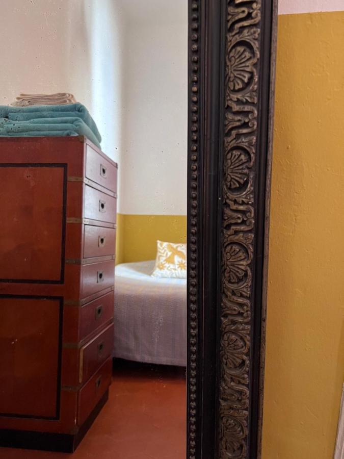 L'Appartement Du Cafe De L'Horloge La Ciotat Buitenkant foto